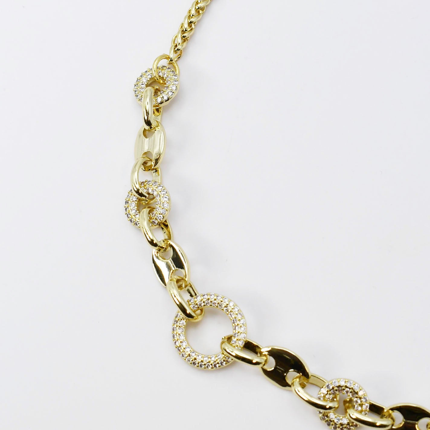 Bedazzled Gold Chain O18