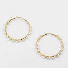 Load image into Gallery viewer, Chic Pearl Hoop Large F3
