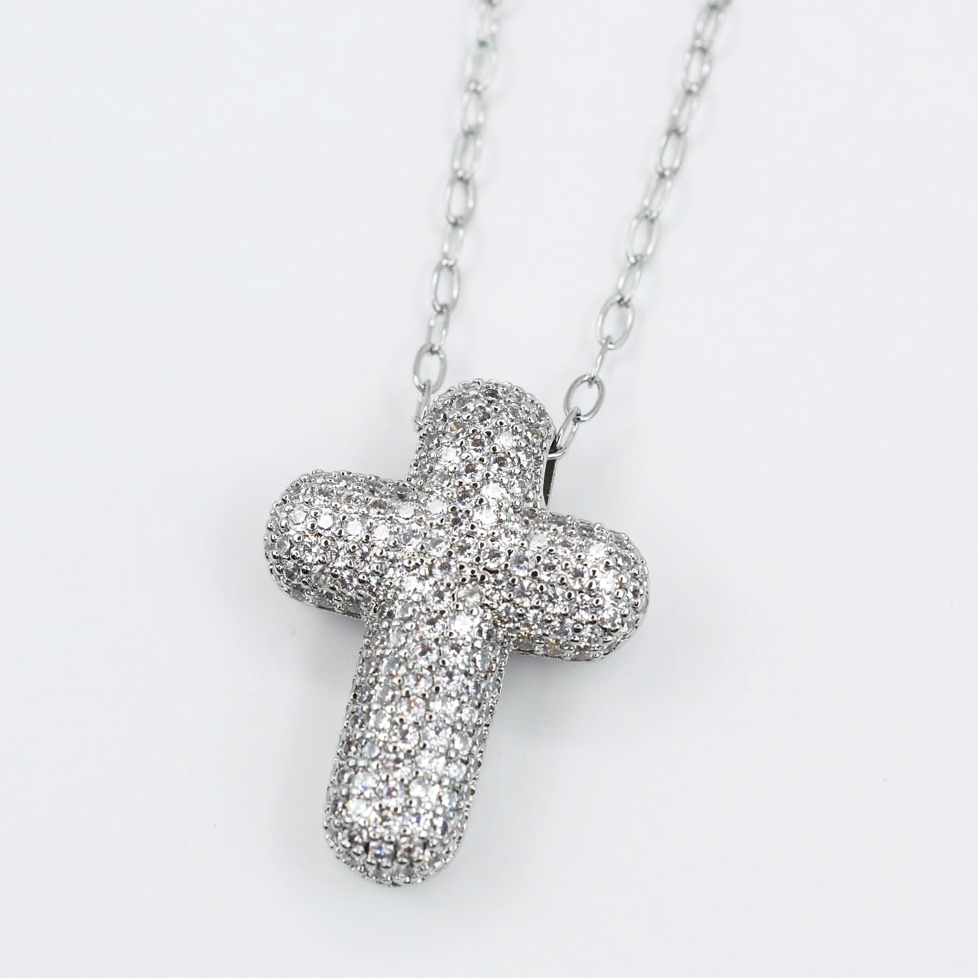 Faithful Glow Silver Necklace