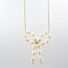 Load image into Gallery viewer, Fresh Pearl Bow Necklace I-23
