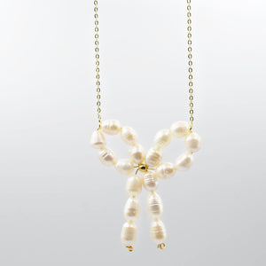 Fresh Pearl Bow Necklace I-23