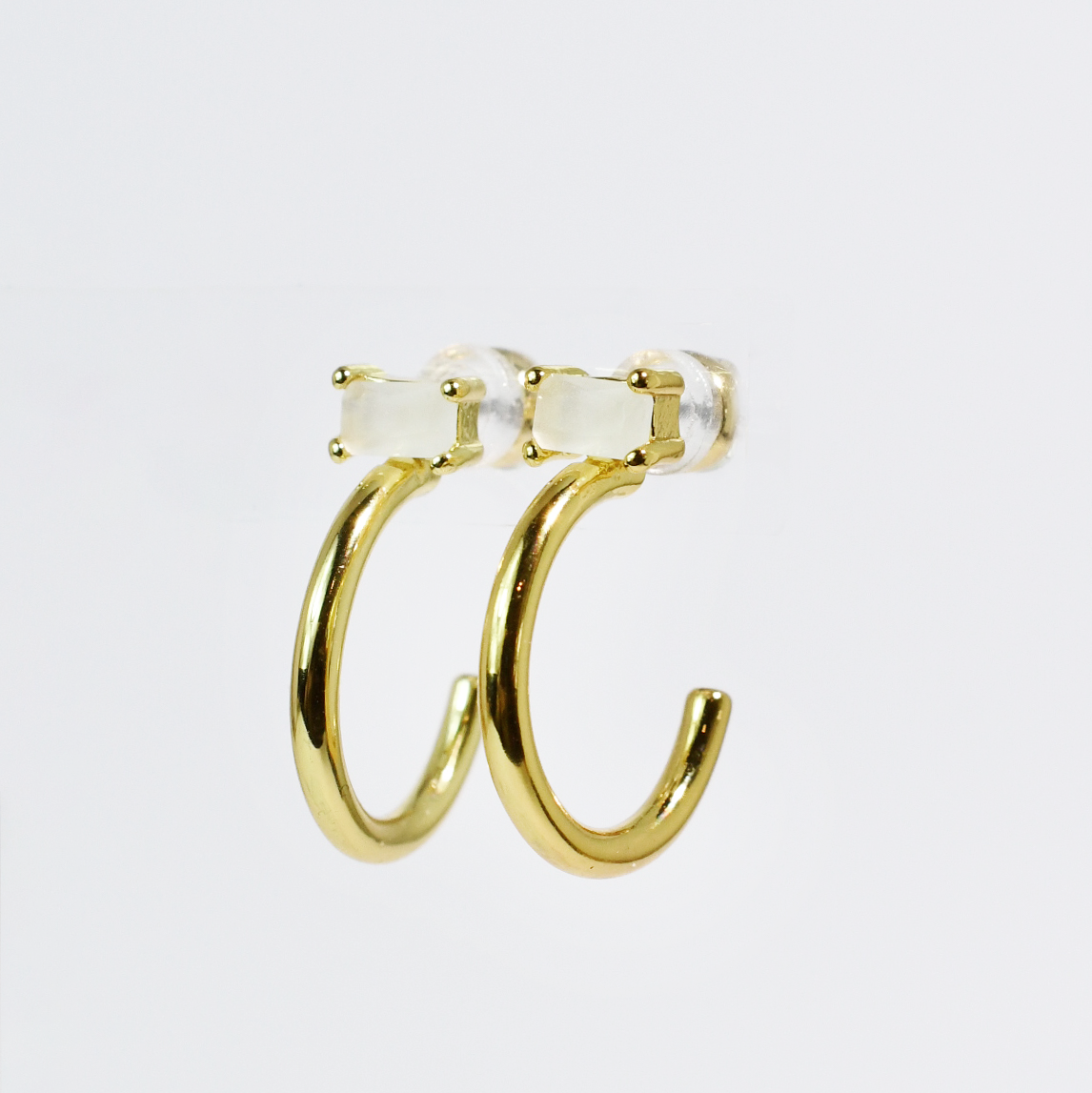 Harper Glow Earring Hazy White