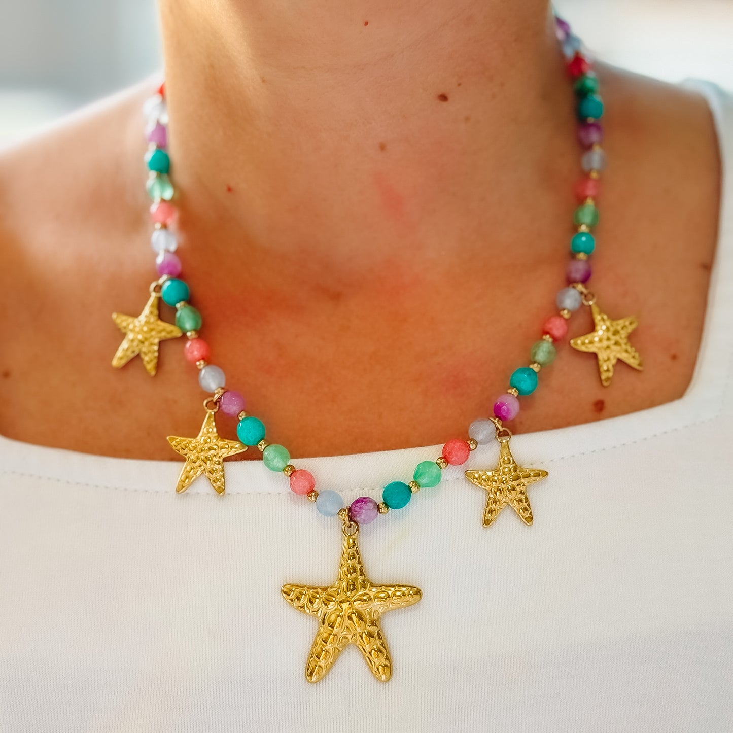 dainty gold necklace, layered design, boutique wholesale, women’s accessories, statement piece, trendy style, waterproof, hypoallergenic, tarnish free