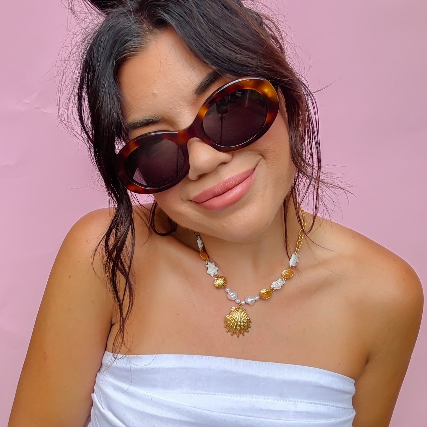 Gold seashell necklace, chunky chain necklace, mixed gold and silver shell charms, pearl accents, ocean-inspired jewelry, beach statement necklace, trendy summer accessory, boutique wholesale jewelry, waterproof, hypoallergenic, tarnish free