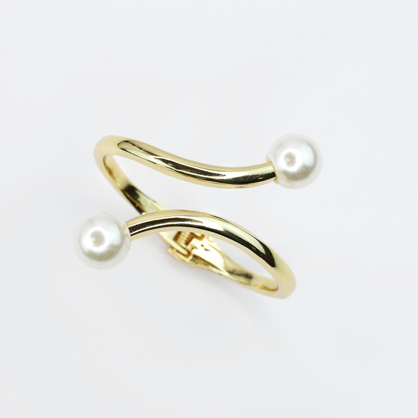 Kind of a Moment Double Pearl Bangle