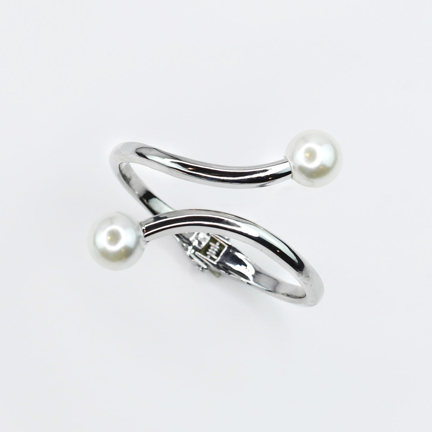 Kind of a Moment Double Pearl Bangle