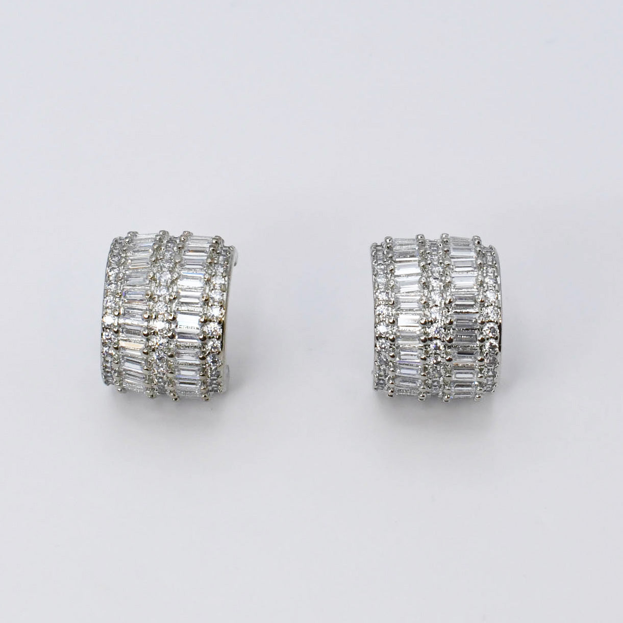 Radiant Shell Silver Stud