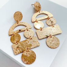 Load image into Gallery viewer, Jasmine Gold Earrings A12

