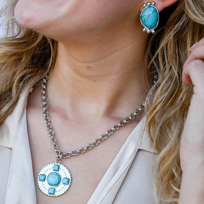 Azure Pendant Silver Necklace