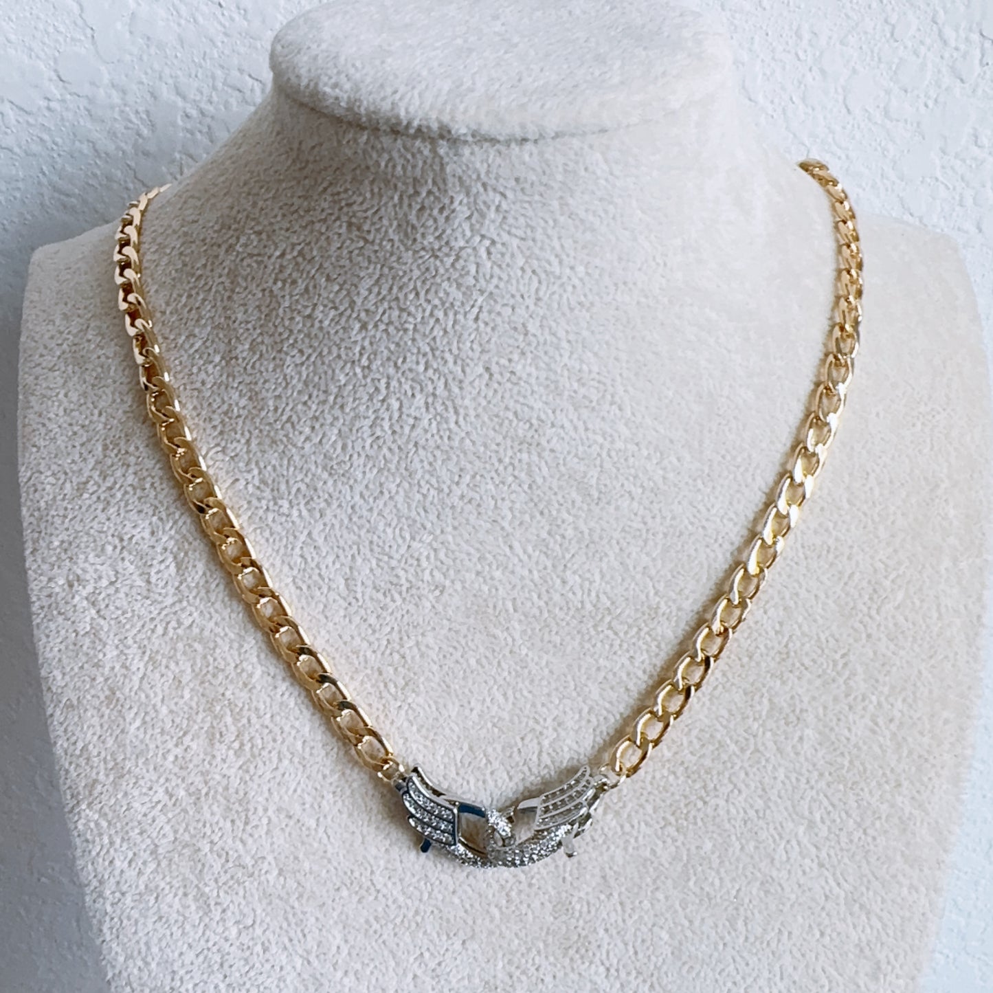 Wing Gold Necklace I67