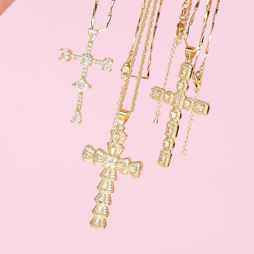 Graceful Crystal Necklace