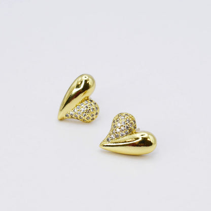 Rosy Heart Gold Stud  E31