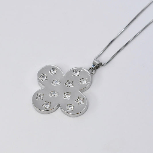 Amelia Pendant Necklace Silver