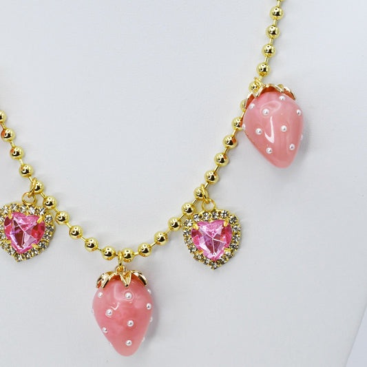 Berry Sweetheart Necklace M16