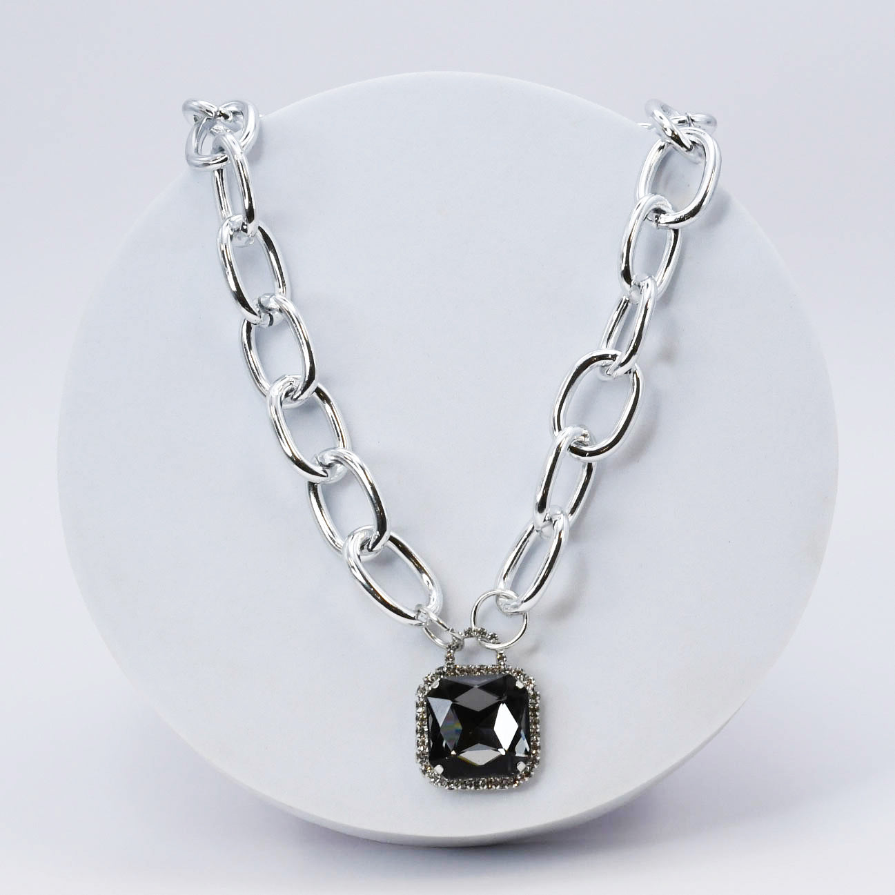 Black Glamour Chunk Necklace Silver