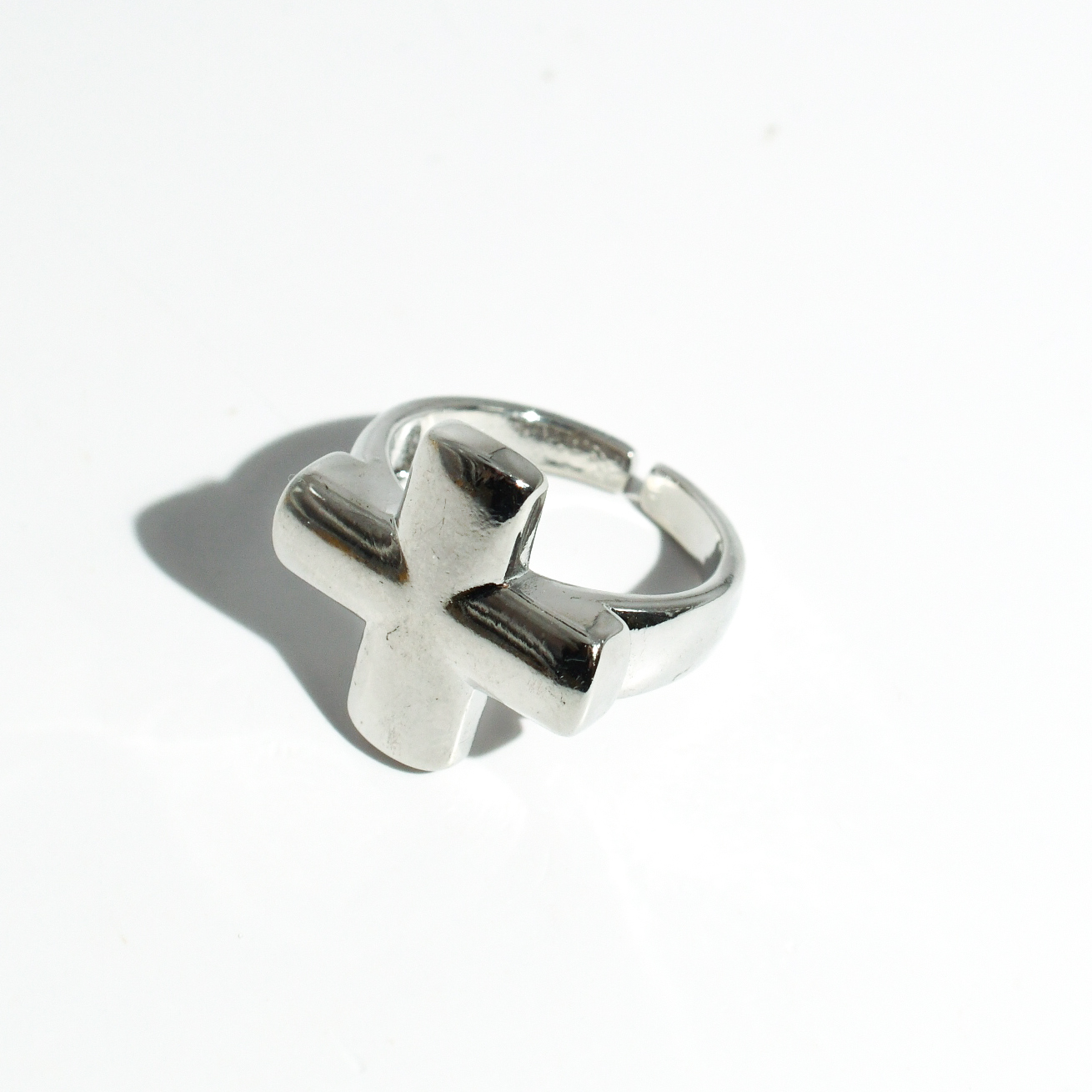 Chunky Cross Ring Silver