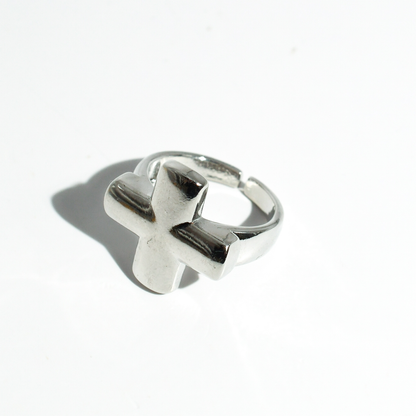 Chunky Cross Ring Silver