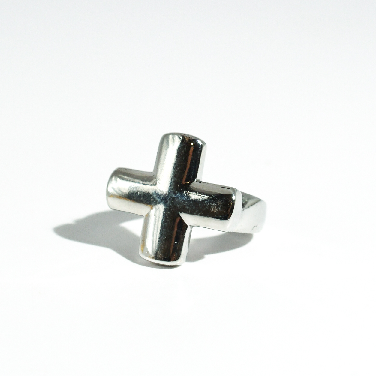 Chunky Cross Ring Silver
