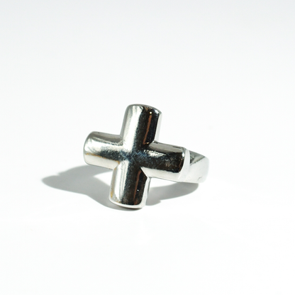 Chunky Cross Ring Silver