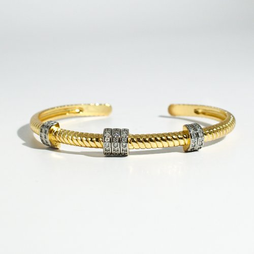 Modern bangle bracelet, Stylish minimalist bracelet, Sleek contemporary bangle, Polished chic bracelet, Clean modern bangle, Elegant simple bracelet, Smooth stylish bangle, Classic modern bracelet, Trendy sleek bangle, Refined minimalist bracelet, Contemporary chic bangle, Versatile modern bracelet