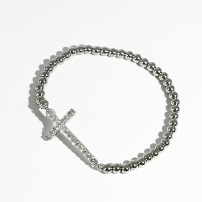 colorful gemstone jewelry, beaded fashion bracelet, gold or silver tone accessory, handcrafted beaded piece, trendy boho chic jewelry, vibrant statement wristwear, artisan handmade design, everyday stackable accessory, fashion jewelry for women, premium jewelry gift idea, boutique style wristwear, elevated modern jewelry