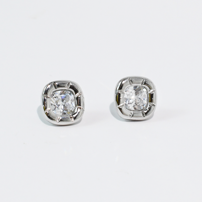 Cushion Luxe Silver Stud