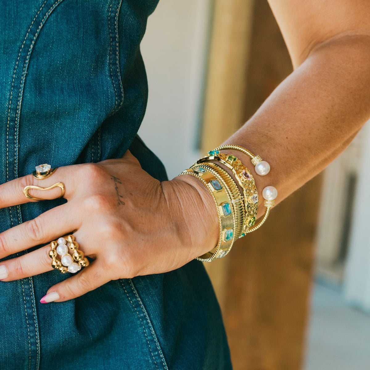 Pearl Serenity Gold Bangle