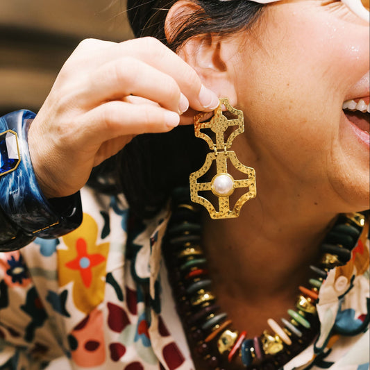 Stacey Pearl Earrings