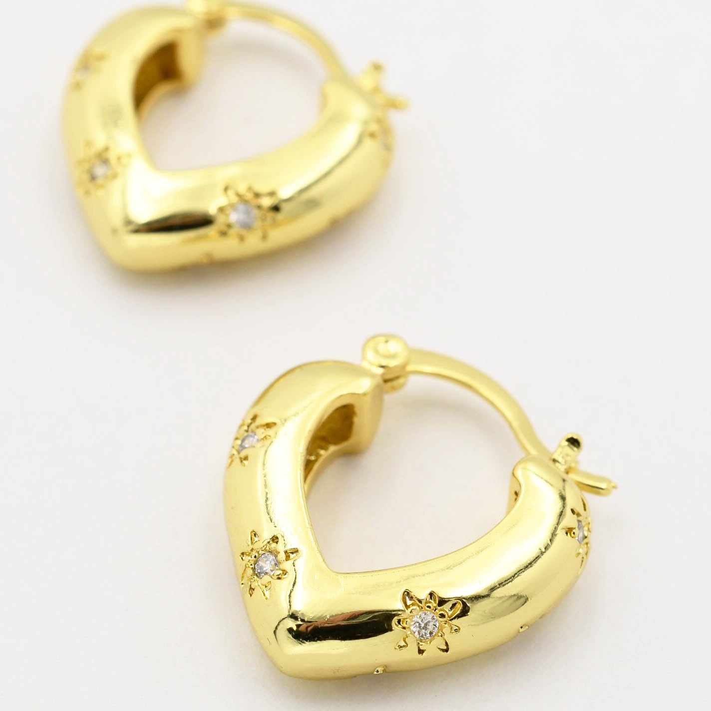 Dome Star Gold Hoop G22