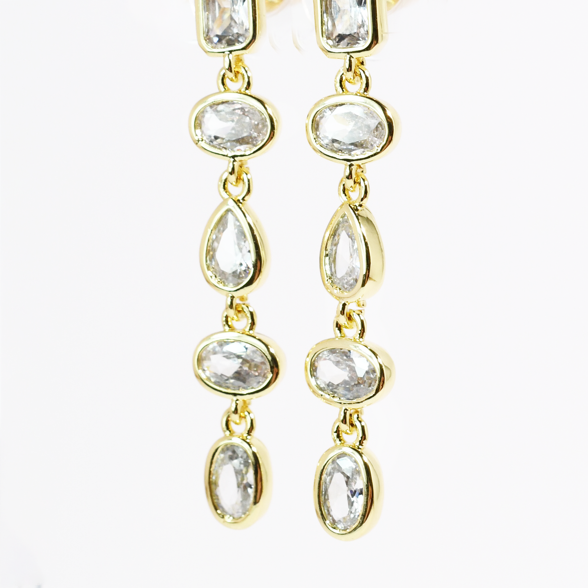 Drop of Fabulous Gold Earring