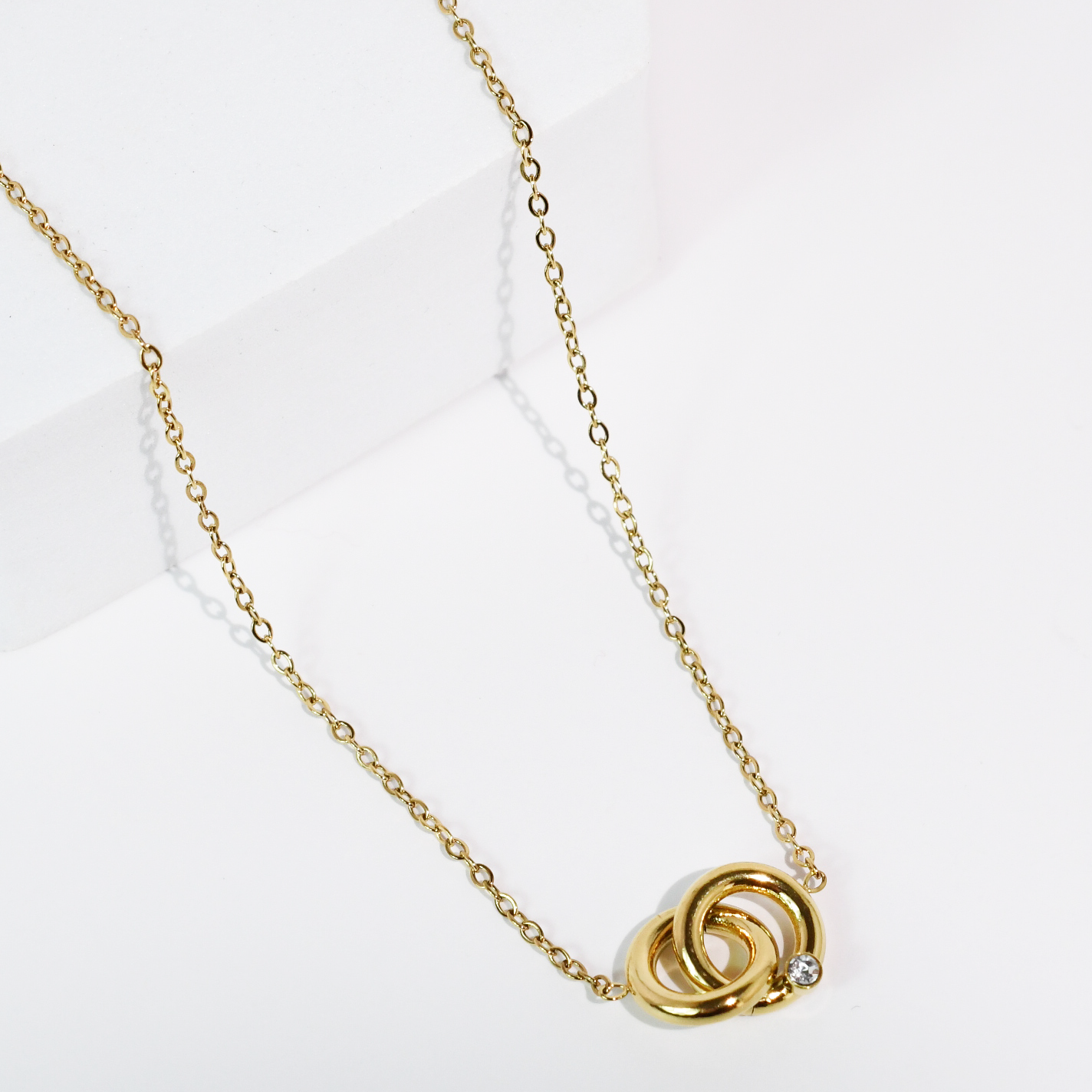 Eternal Link Necklace