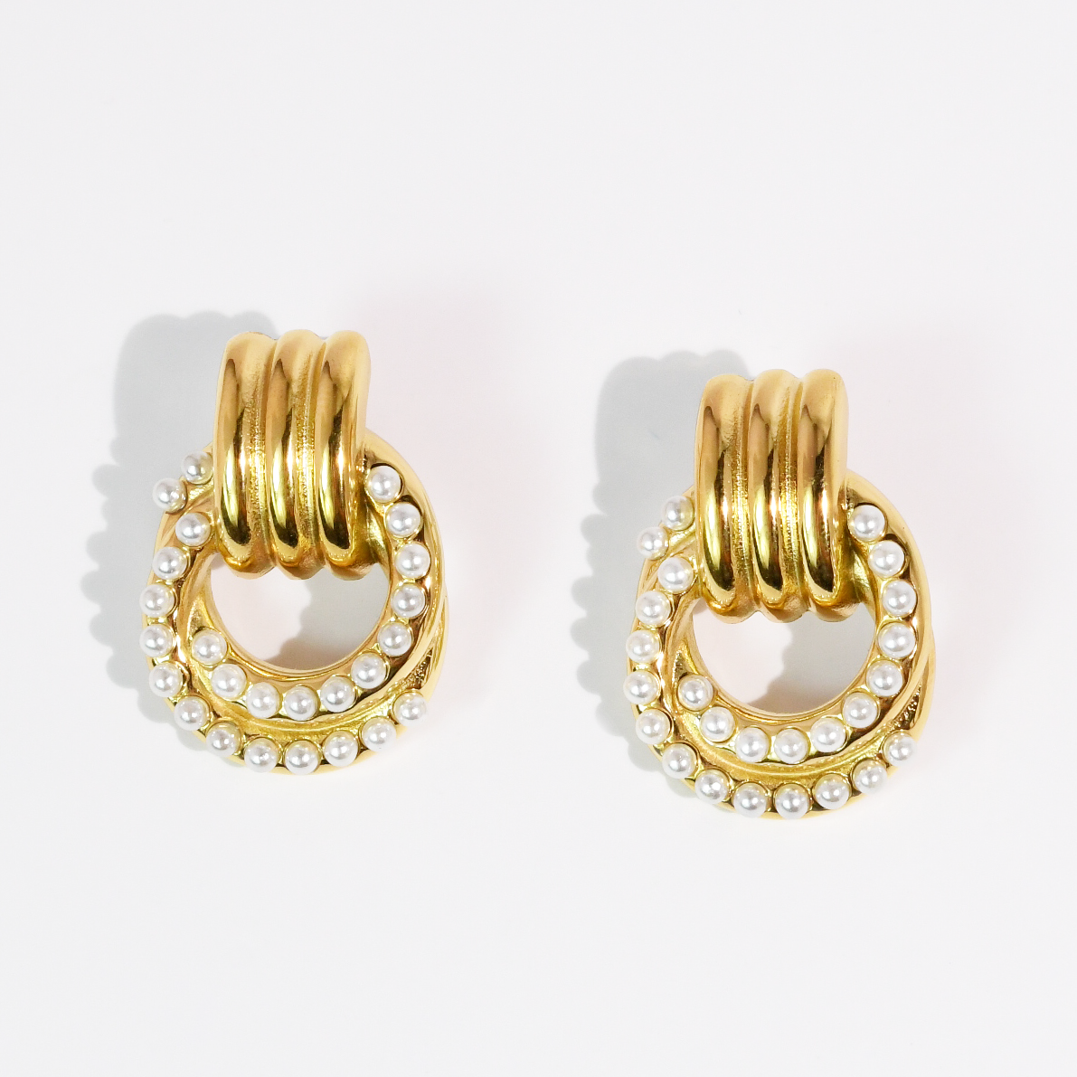 Gilded Pearl Stud Waterproof