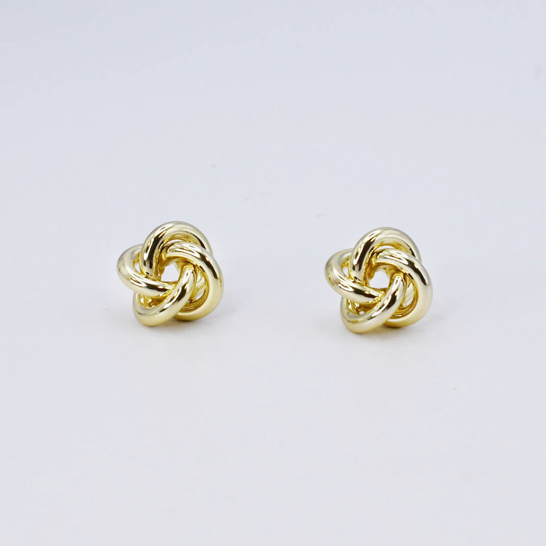 Gold Knot Stud F25