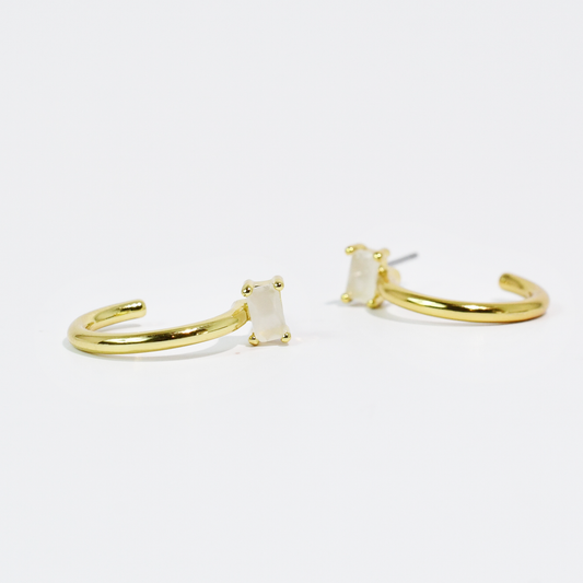 Harper Glow Earring Hazy White