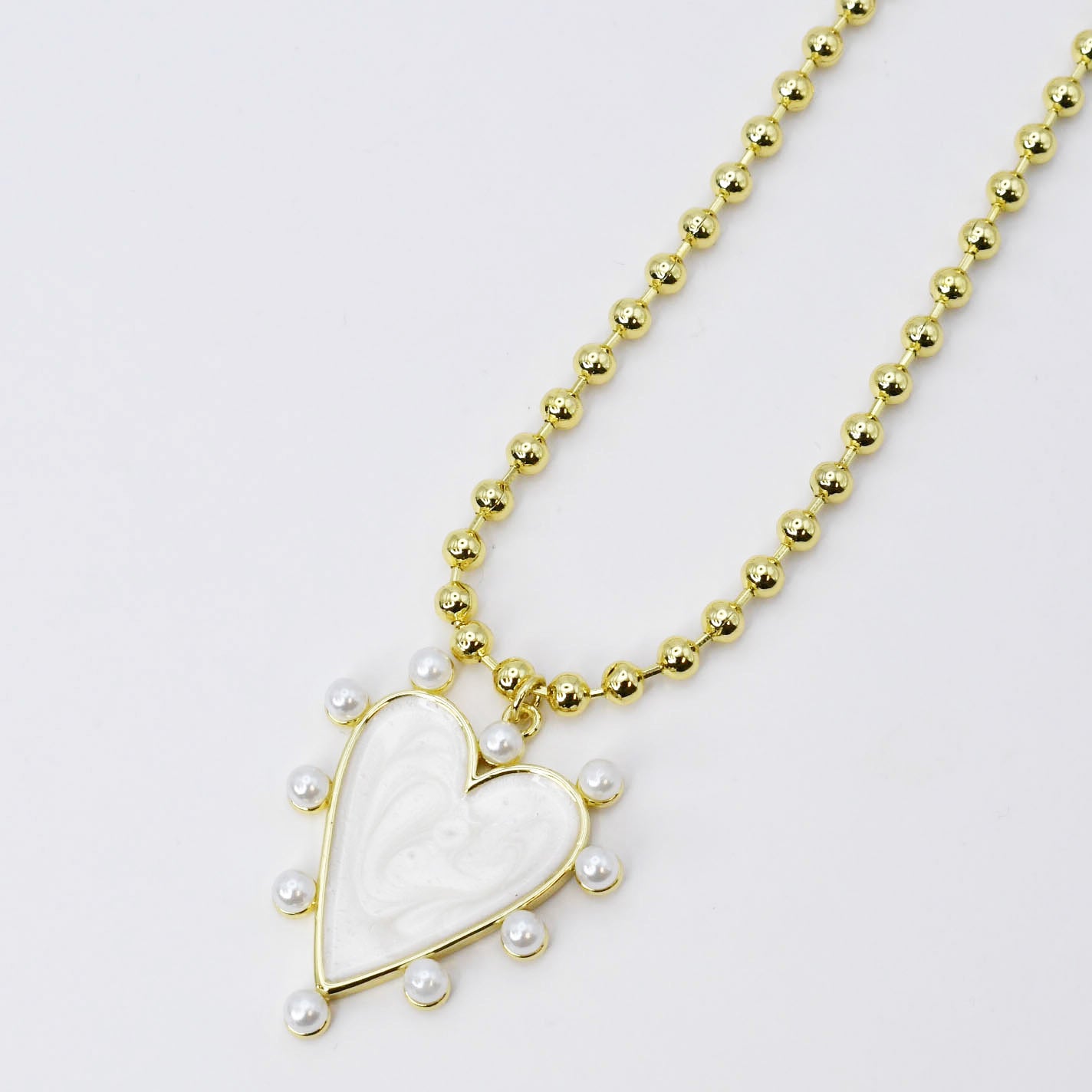 Heart of Pearls Necklace J4