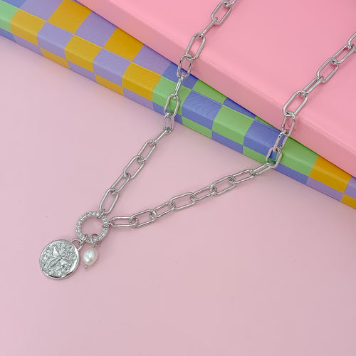 Bee Divine Silver Necklace