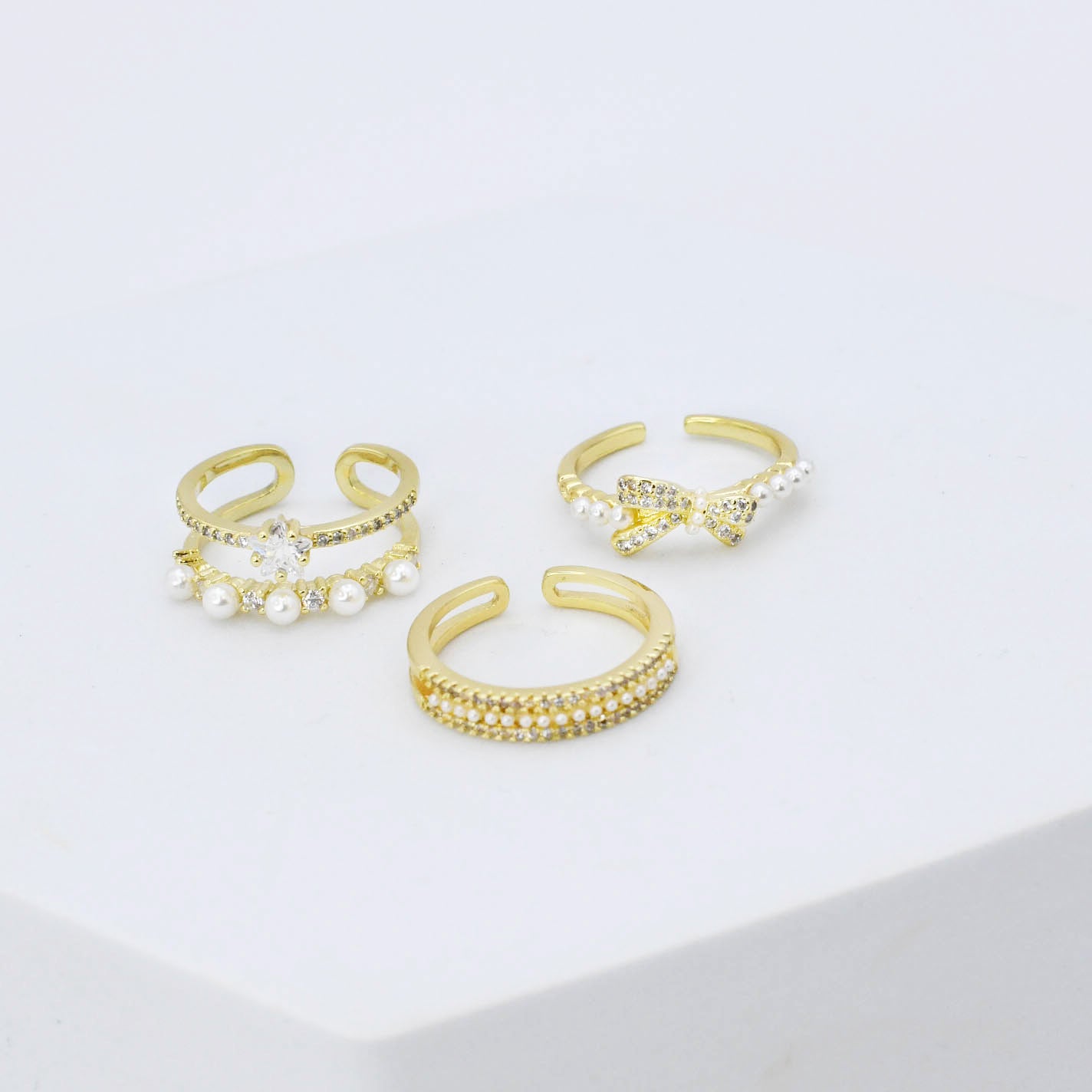 Infinity Pearls Ring Set