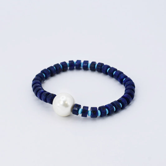 Lady in Blue Beaded Bracelet S20