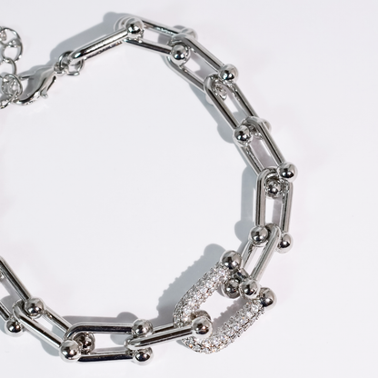 Modern bangle bracelet, Stylish minimalist bracelet, Sleek contemporary bangle, Polished chic bracelet, Clean modern bangle, Elegant simple bracelet, Smooth stylish bangle, Classic modern bracelet, Trendy sleek bangle, Refined minimalist bracelet, Contemporary chic bangle, Versatile modern bracelet