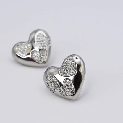 Loving Glow Silver Stud E19