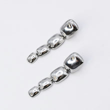 Load image into Gallery viewer, Majestic Drops Silver Earrings D8
