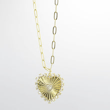 Load image into Gallery viewer, Mama Heart Gold Necklace
