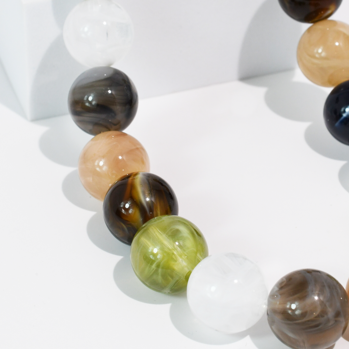 Pop Of Joy Olive Mix Necklace