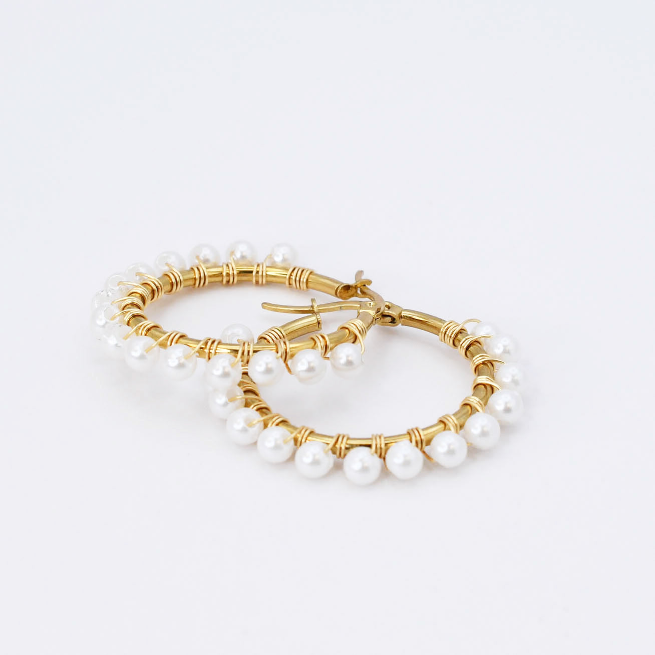 Small Pearl Beaded Hoop D52