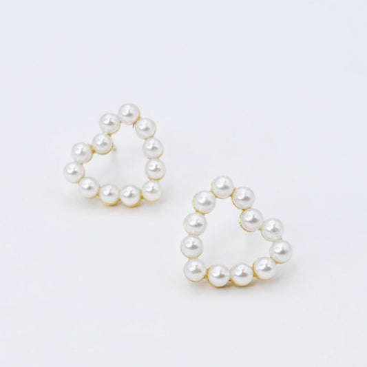 Pearl Love Stud E19