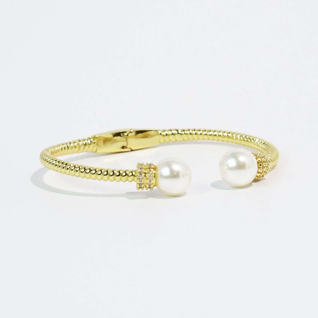 Pearl Serenity Gold Bangle