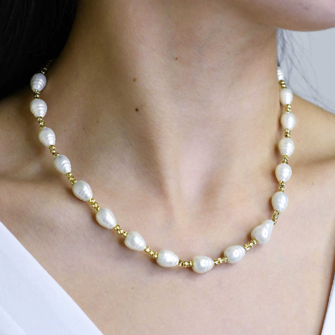 Pearl Chic Necklace I-22