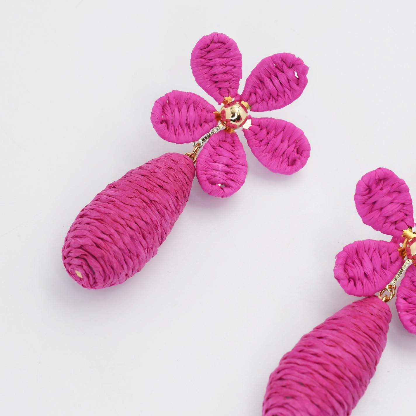 Pink Raffia Flower A41