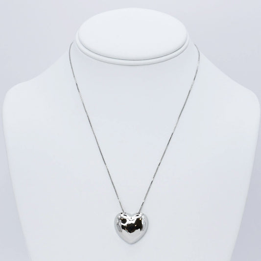 Puffy Love Necklace Silver