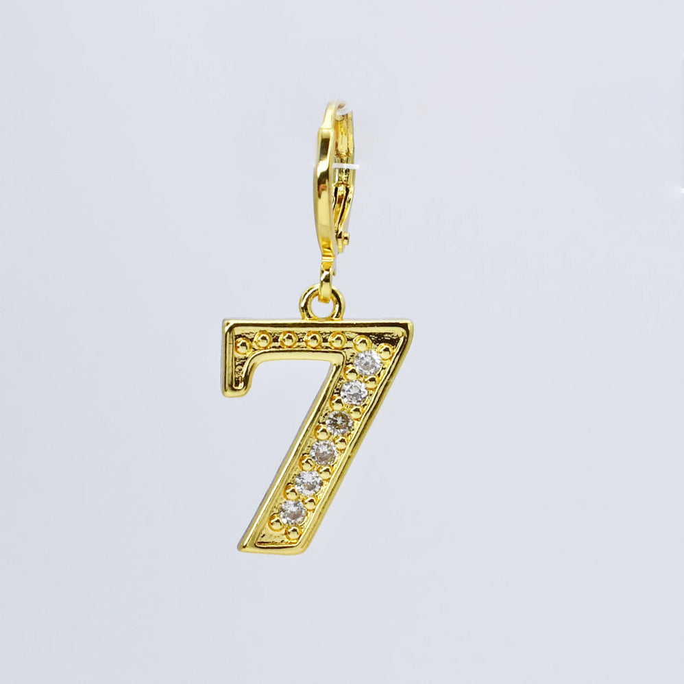 Seven Gold Charm CH-302